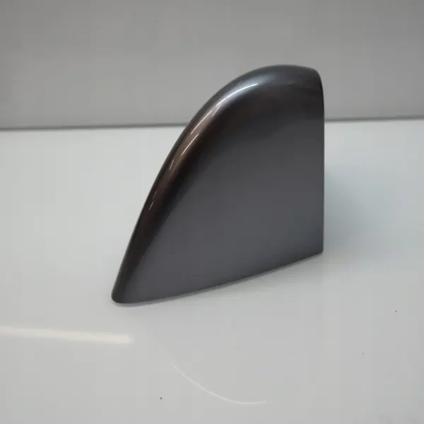 Cubierta Tesla Y OEM Lado Derecho - Pieza Original Usada image 3