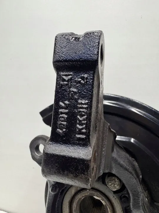 Nissan Leaf II (ZE1) 2021 Mozzo ruota anteriore destro image 5