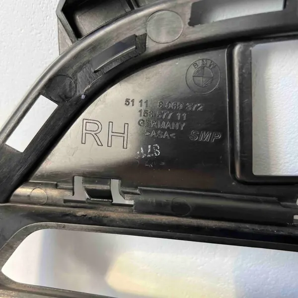 BMW 3 G20 G21 M-PACK GRIGLIA PARAURTI DESTRO 51118069372 image 9