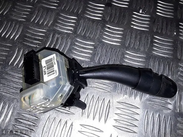 Brytare Hyundai I-30 2009 934102R030 image 2