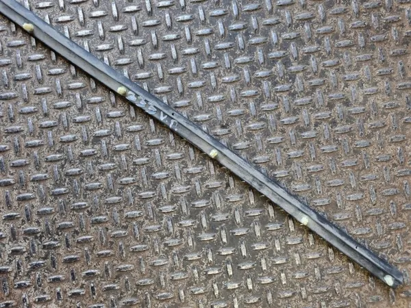 Junta do capô Dodge Charger OEM PES22181 - Usado image 3