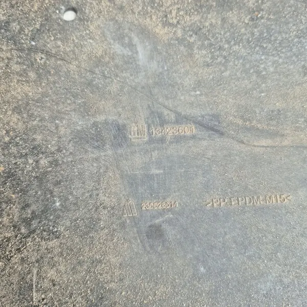 OPEL ASTRA V 5 K 15-22 Stötfångare Underlägg image 3