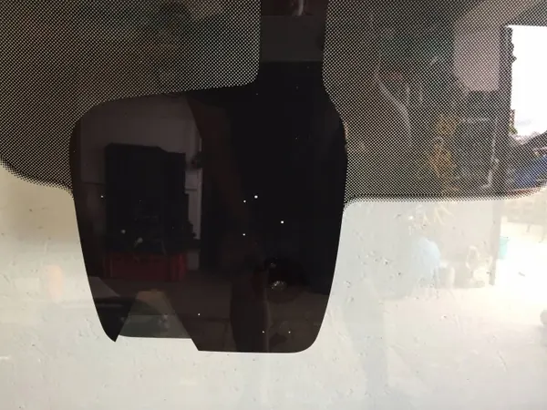 Nissan Qashqai II J11 etutuuletin OEM SZYBAQQ2OGR image 5