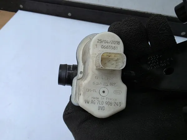 Actiefkoolfilterklep OEM 7L0906243 Audi Q5 image 3