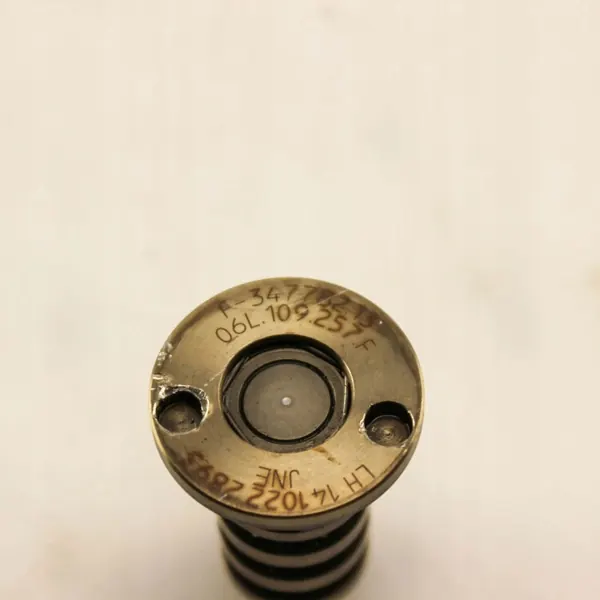 Soupape de commande d'arbre à cames OEM 06L109257F - Audi A4/S4 image 4