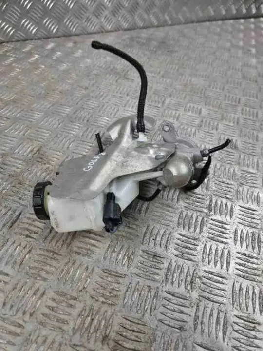 Cilindro de travão VW OEM 02048644P9 - Peça usada image 3