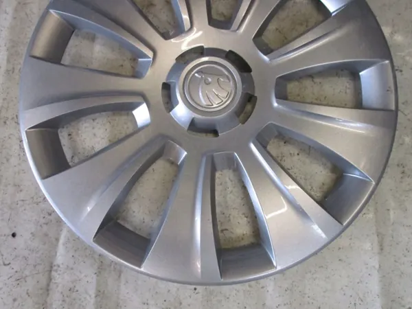 Jeu d'enjoliveurs Skoda Karoq OEM 57A601147 16" image 10