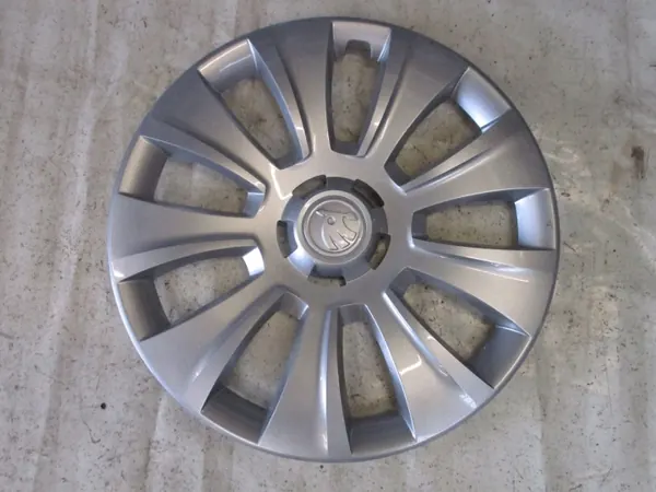 Jeu d'enjoliveurs Skoda Karoq OEM 57A601147 16" image 9