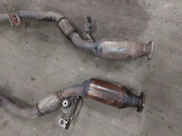 Dummy-katalysaattori OEM 4F0131701AP/AN Audi A6 C6 3.2 image 3
