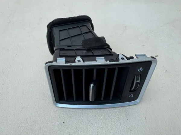 Dashboard ventilatierooster OEM 87610-59000 voor Hyundai H350 image 2