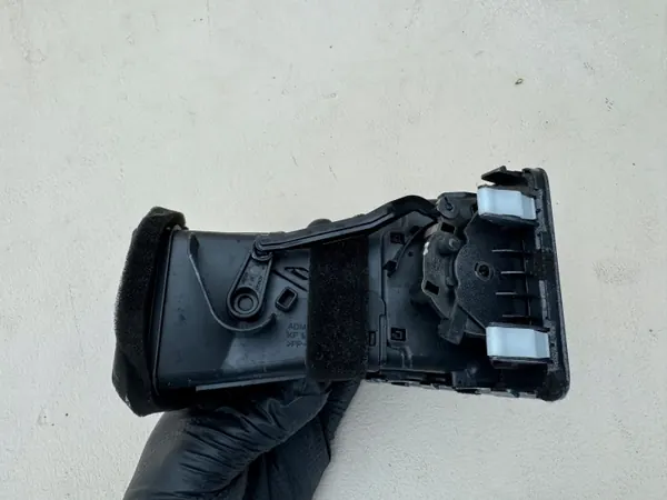 Dashboard ventilatierooster OEM 87610-59000 voor Hyundai H350 image 5