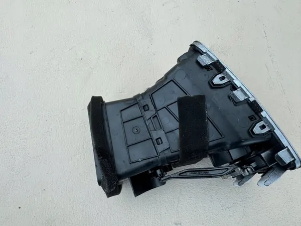 Dashboard ventilatierooster OEM 87610-59000 voor Hyundai H350 image 6