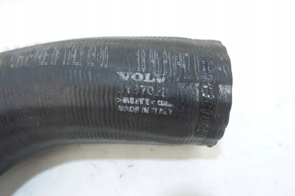 Tubo Intercooler Volvo OEM 3137028 - Usado image 5