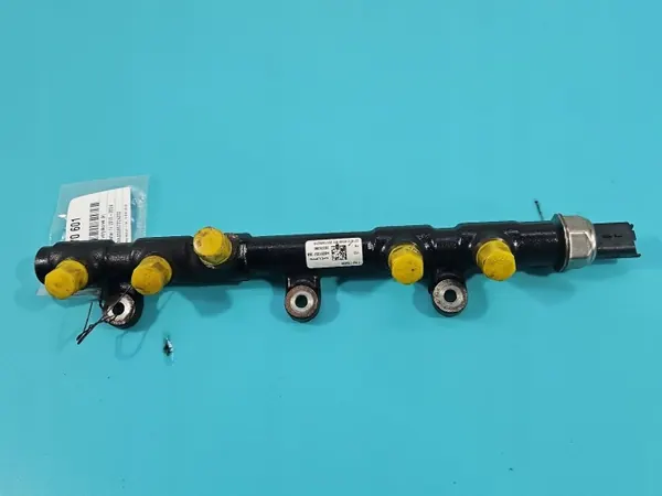 Kraftstoffverteilerleiste H8201257368 28389853 Renault Master III 2.3 DCI image 3