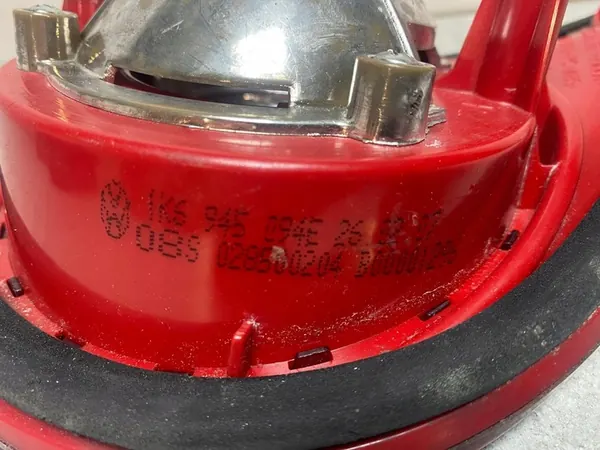 Höger baklampa VW GOLF V 1K6945094E image 8