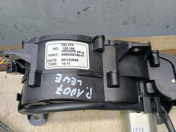 OEM 9680508180 Vasen liukuoven mekanismi Peugeot 1007 image 3