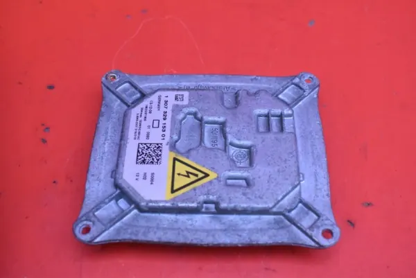 Xenon-virtalähde OEM 130732915301 Vasen Renault Megane 3:lle image 3