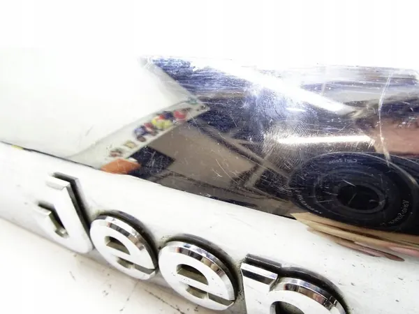 Jeep Commander takaluukun kahva OEM 55369087AG image 3