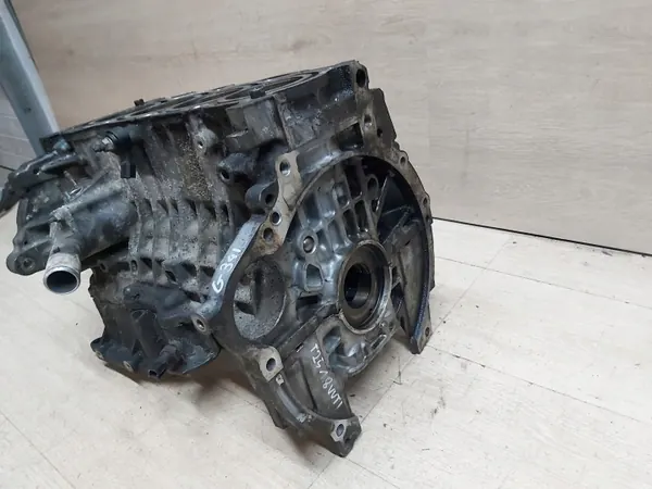 Toyota 1ZZ 1.8 VVT-i motorblock OEM BLOK SILNIKA image 3