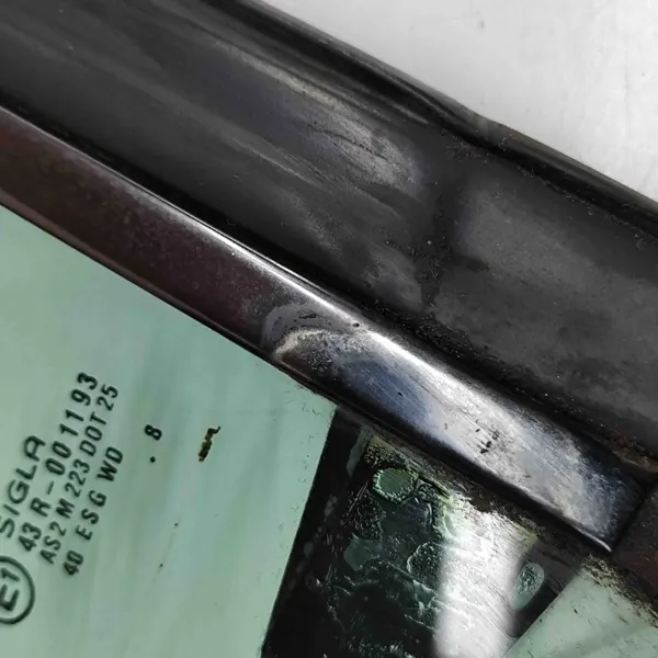 Ventana trasera derecha usada OEM A1706700410 Mercedes-Benz SLK image 7
