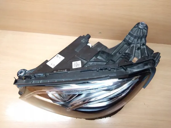 MERCEDES W213 MULTIBEAM LED LINKER KOPLAMP A2139062506KZ image 7