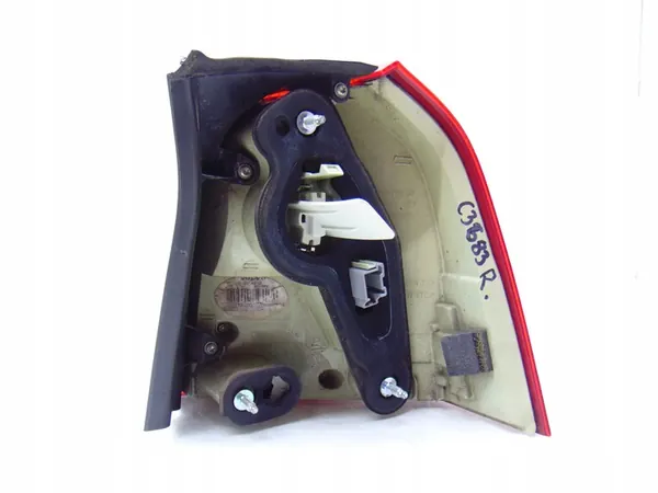 Lámpara trasera izquierda Volvo XC70 II XC 70 image 4