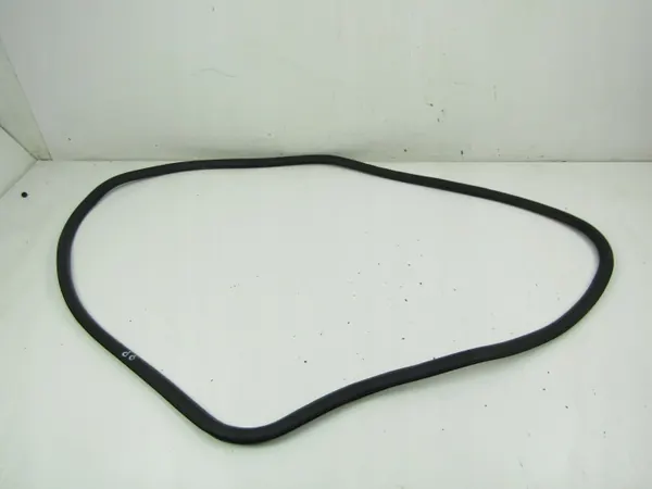 OEM AK-6-91347 Höger framdörrtätning för Volvo XC60 image 2