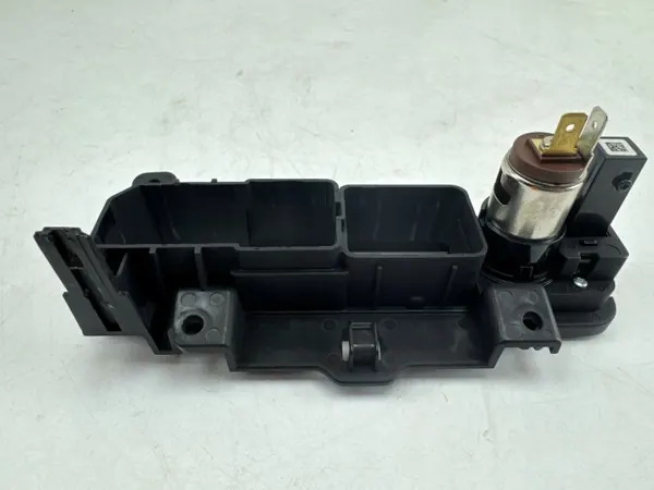 Hyundai Tucson IV Etutupakansytytinpaneeli OEM LAA19462 image 8