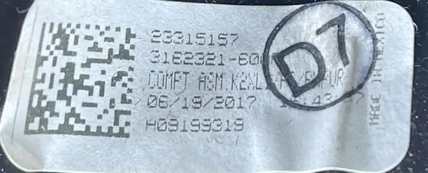 O2 CADILLAC ESCALADE IV 2014 - KÄNNYKKÄLAATIKKO 23105162 image 4