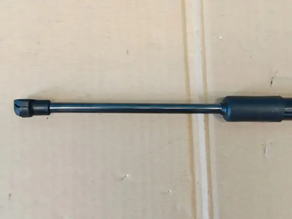 AUDI OE Amortiguador Gas Capó Delante A4 A4Q image 2