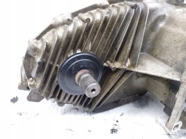 Volkswagen Amarok 2015 Caja de transferencia / Reductor 0BU341011N image 8