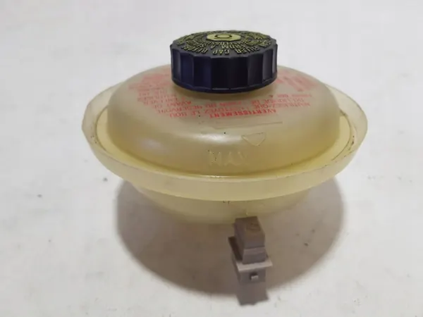 Depósito líquido frenos OEM 99635501300 Porsche 911 996 image 4