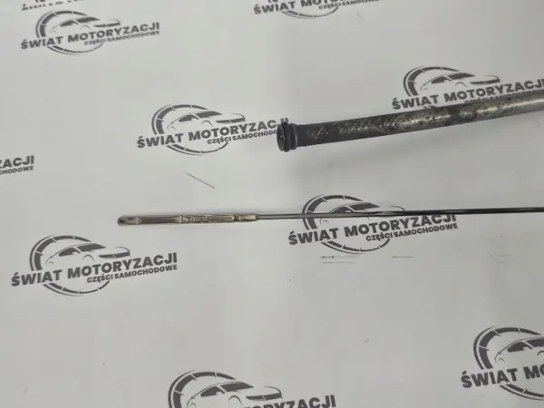 Jauge d'huile Mazda CX-7 OEM - État utilisé image 3