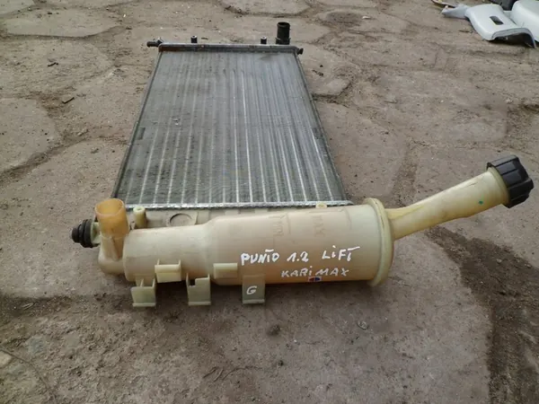 Radiador de agua Fiat Punto 2 1.2 8V 1.2 16V VALEO image 2