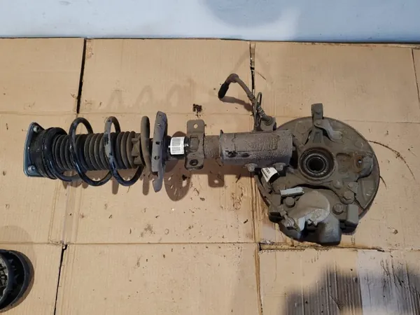 Peugeot 3008 II Voor Rechter Demper OEM 9819718680 image 6