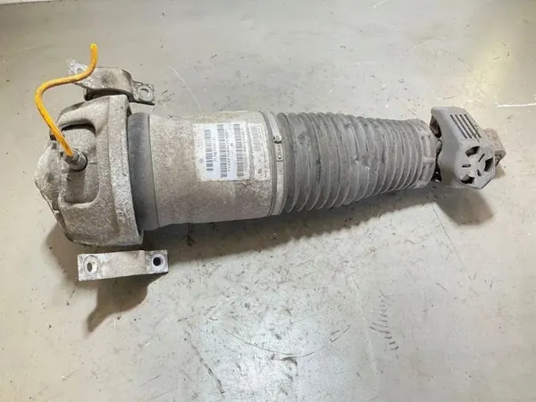 Audi Q7 Taka-oikea ilmaiskutin OEM 7L8616020C image 2