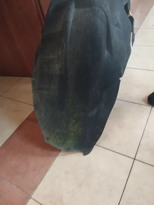 Volvo XC60 Left Rear Wheel Arch 2009-2018 OEM image 4