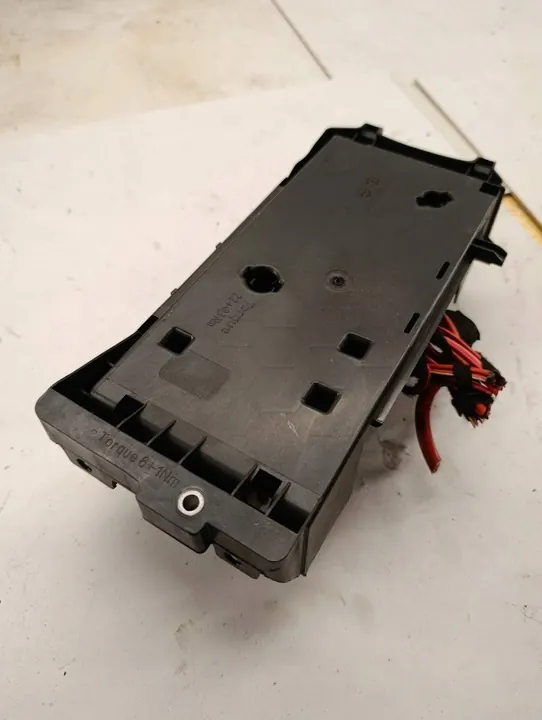 Mercedes-Benz GLC X253 C253 2020 Caja de fusibles image 2