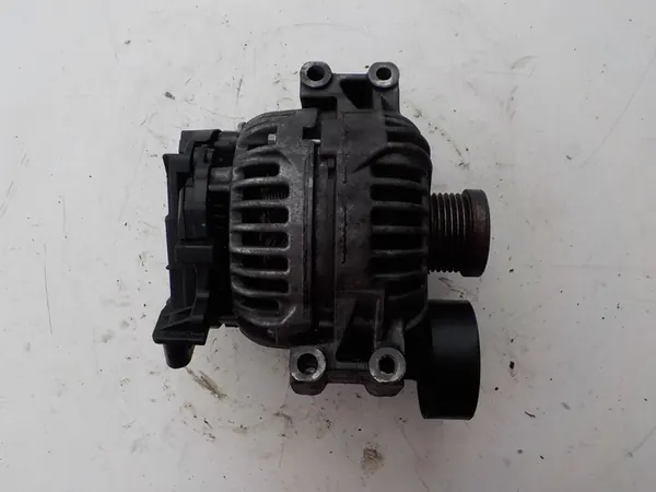 BMW E90 E91 2.0 i Vaihtovirtageneraattori 7532966 image 2