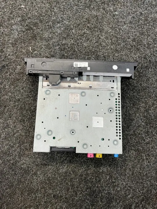 Lector GPS OEM 8T1035652G para Audi A4 B8 image 8