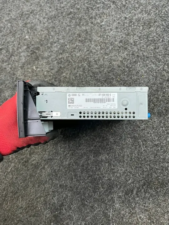 Lector GPS OEM 8T1035652G para Audi A4 B8 image 9