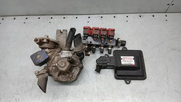 Kit GPL d'occasion OEM 132908 pour Mitsubishi Space Star image 2