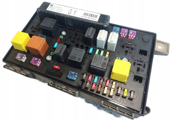 Caixa de fusíveis Opel Astra H 1.4 image 1