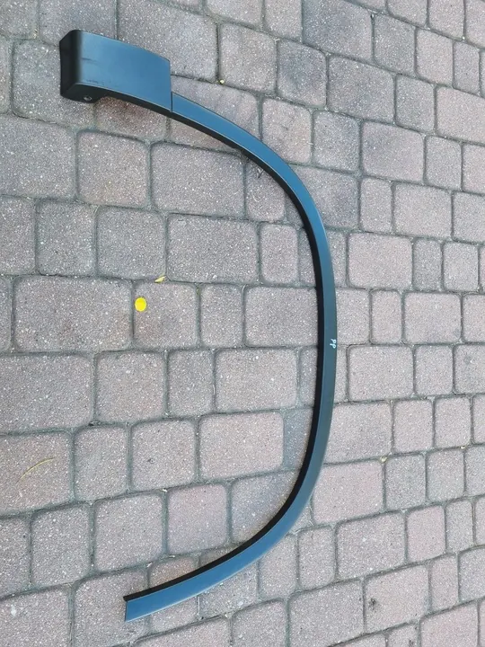 Tiguan Etupuskuri 5N0854732A image 2