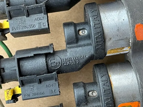 Rampe d'injection GPL OEM 67R-010185 Kia Carens image 5