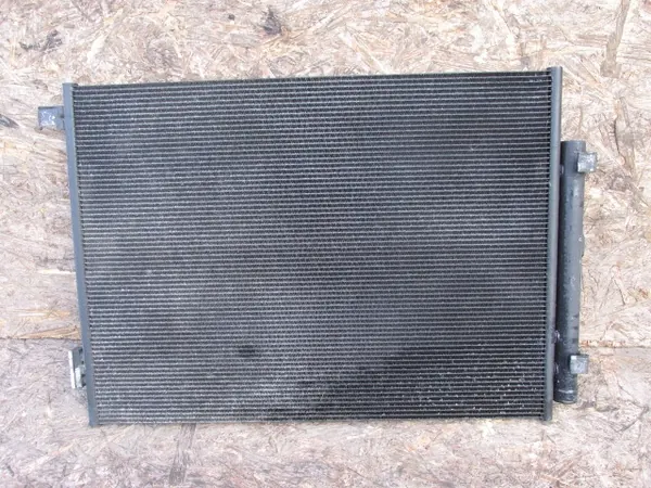 A/C-kondensaattori Maserati Ghibli III 3.0 V6 2016 670009820 image 2