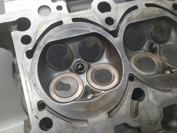 Cabeça do Cilindro Direita OEM 06E103404M 3.0 TFSI image 7