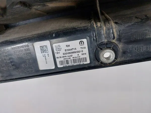 FIAT DOLBLO II LIFT Lámpara Trasera Derecha Europa 52044715 image 4