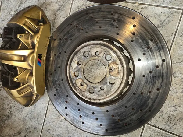 Kit de Freios BREMBO para BMW M8 F91 F92 F93 - M5 F90 image 4