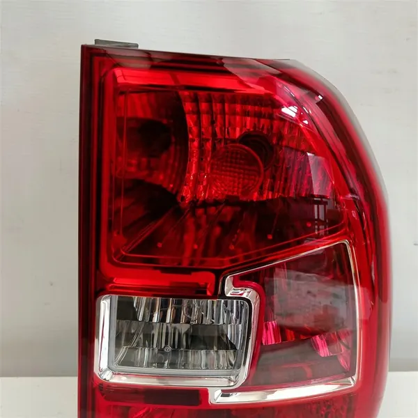 Luz Trasera Derecha Kia Sportage II 2008-2010 image 2